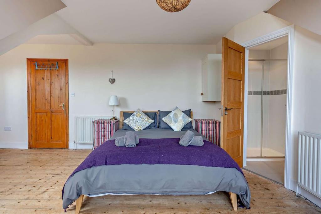 Dizzy Heights Swanage Sleeps 10 With Amazing Views Villa Kültér fotó